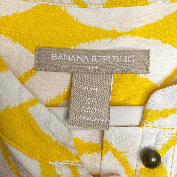 Banana Republic Yellow White Chain 3/4 Button Blouse  Extra Small XS - Picture 4 of 6